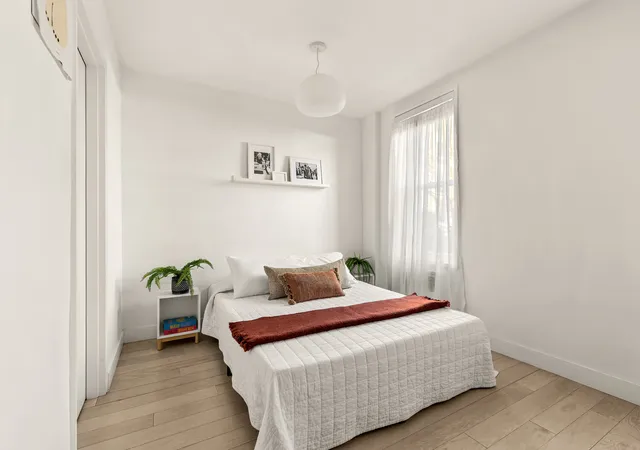 2nd image of 651 Vanderbilt St #2R, Brooklyn, NY 11218 | MLS# RLS20068061