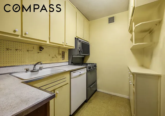 5th image of 75 Henry St #9G, Brooklyn, NY 11201 | MLS# RLS20068233