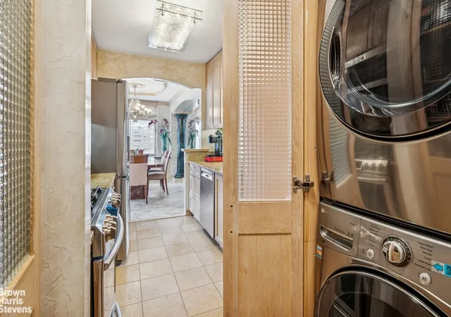 3rd image of 422 E 72Nd St #28D, New York, NY 10021 | MLS# RLS20068296