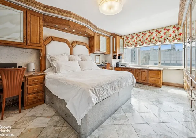 4th image of 422 E 72Nd St #28D, New York, NY 10021 | MLS# RLS20068296