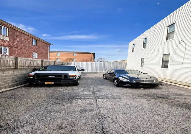 Listing Photo 4 - Condo for sale in building located at 10209 Glenwood Rd, Brooklyn, NY 11236