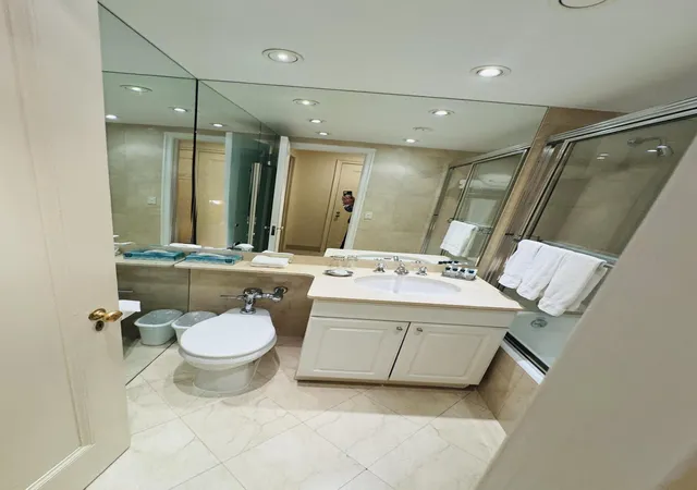 Photo 4 of House for sale at 111 E 56th Street #409, New York City, NY 10022 | MLS# RLS20068328 | Listing updated on 2026-09-01