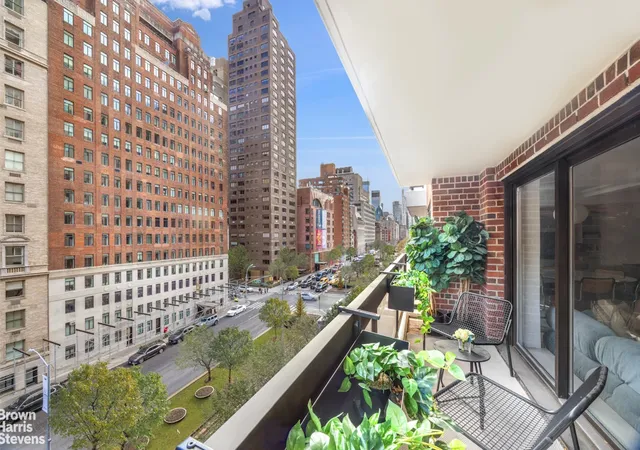 Listing Photo 3 - Condo for sale in building located at 750 Park Ave, New York City, NY 10021 - Unit #7BC