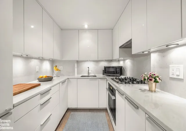 Listing Photo 4 - Condo for sale in building located at 750 Park Ave, New York City, NY 10021 - Unit #7BC