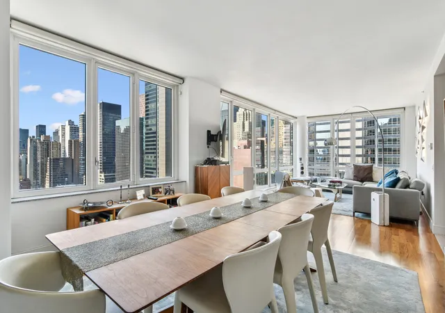 House for sale at 250 E 53rd Street #2801, New York, NY 10022 | MLS# RLS20068465 | Listing updated on 2026-04-26
