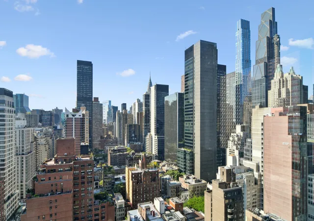 Photo 2 of House for sale at 250 E 53rd Street #2801, New York, NY 10022 | MLS# RLS20068465 | Listing updated on 2026-04-26