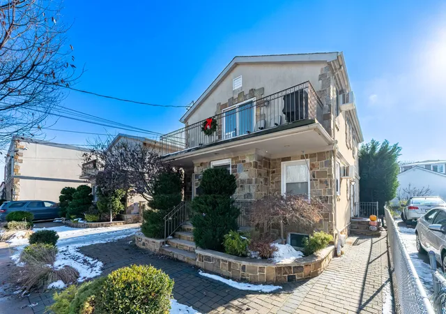 Photo 1 of Single family home for sale at 162 12 20 77th Road, Fresh Meadows, NY 11366 | MLS# RLS20068541 | Listing updated on 2026-06-24