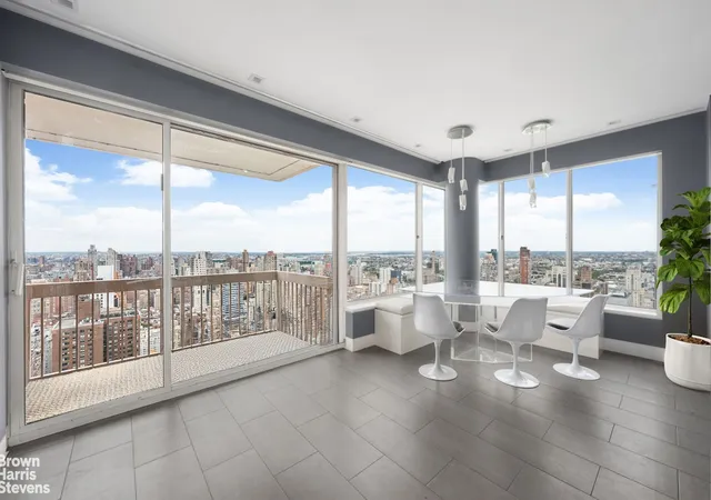 Listing Photo 3 - Condo for sale in building located at 200 E 69Th St, New York City, NY 10021 - Unit #47