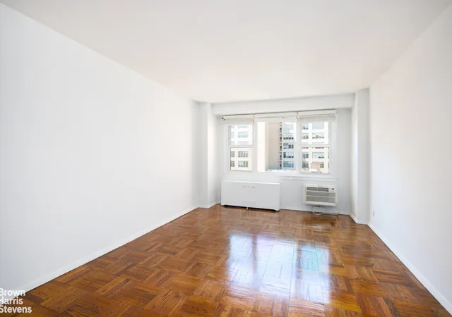 Photo 2 of Townhouse for sale at 2 Charlton St #11B, New York, NY 10014 | MLS# RLS20068660 | Listing updated on 2026-06-28