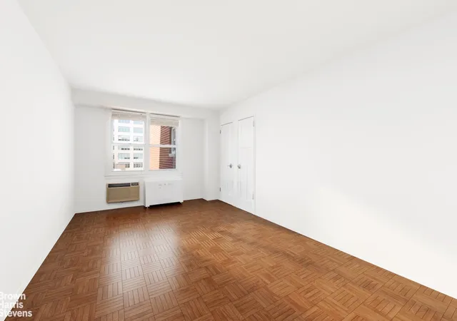 Photo 3 of House for sale at 2 Charlton St #11B, New York, NY 10014 | MLS# RLS20068660 | Listing updated on 2026-06-28