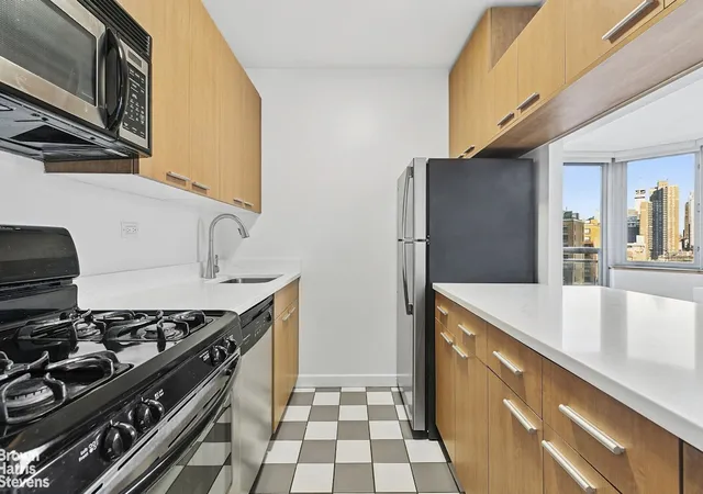 Photo 3 of Condo for sale at 500 W 43rd Street #5G, New York, NY 10036 | MLS# RLS20068673 | Listing updated on 2026-07-17