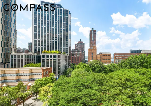 Photo 4 of House for sale at 303 Greenwich St #8AB, New York, NY 10013 | MLS# RLS20067691 | Listing updated on 2026-06-10