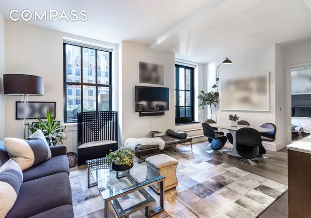Photo 2 of Sale Pending at 100 Barclay St #14M, New York, NY 10007 | MLS# RLS20068367 | Listing updated on 2026-05-04
