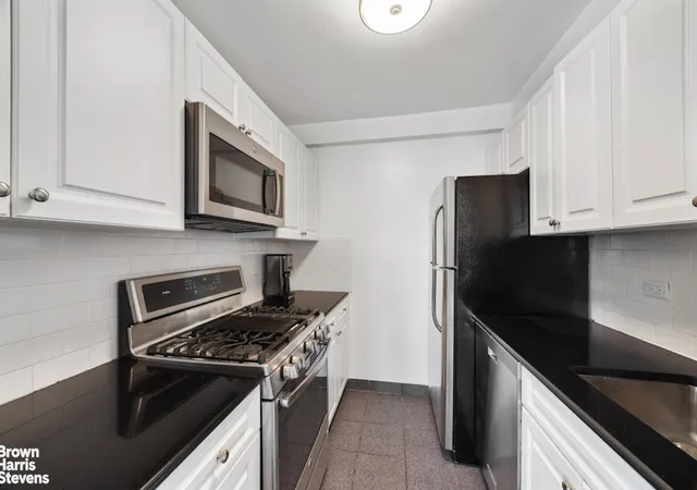 Photo 3 of House for sale at 200 E 78th Street #9A, New York, NY 10075 | MLS# RLS20068791 | Listing updated on 2026-07-15