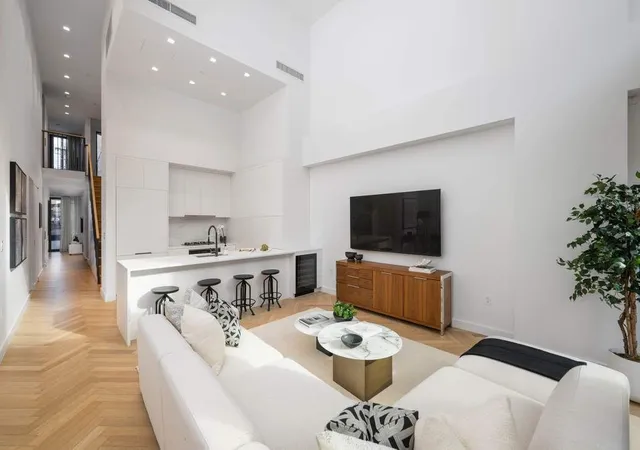 4th image of 378 Broome St #2, New York, NY 10013 | MLS# RLS20068832