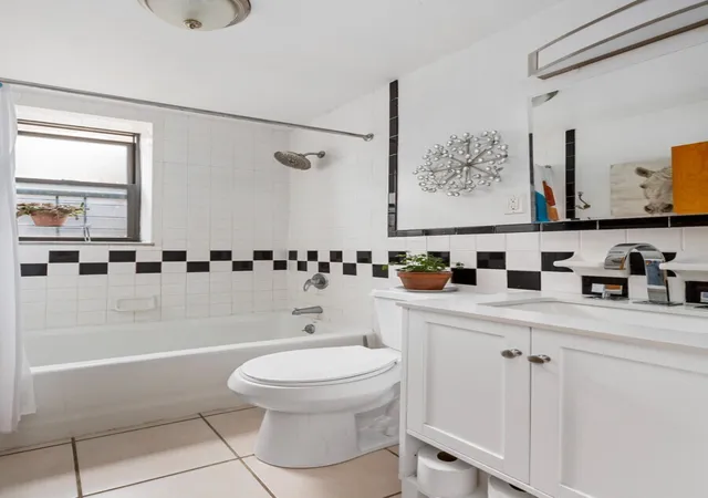 Photo 4 of Sale Pending at 211 W 144th Street #6A, New York, NY 10030 | MLS# RLS20068870 | Listing updated on 2026-08-29