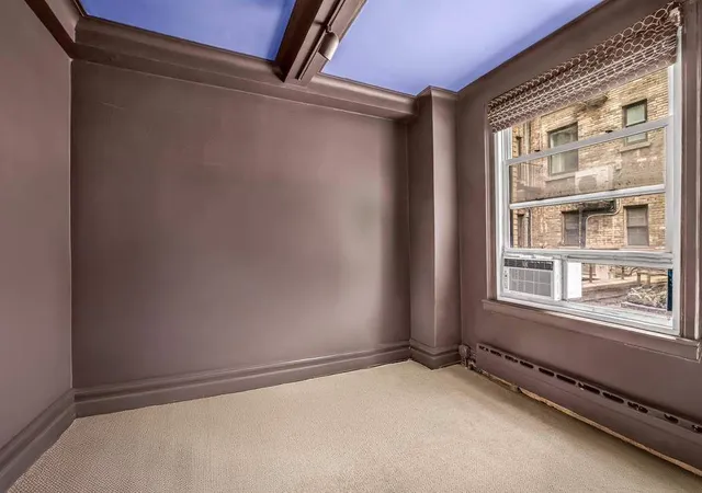 2nd image of 410 E 57Th St, New York City, NY 10022