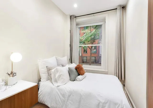 Listing Photo 5 - Condo for sale in building located at 53 W 11Th St, New York City, NY 10011 - Unit #1E