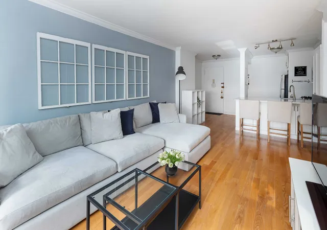 2nd image of 153 E 57th St #6G, New York City, NY 10022 | MLS# RLS20069012