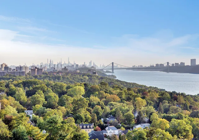 Sale Pending at 5700 Arlington Ave #22R, Bronx, NY 10471 | MLS# RLS20069140 | Listing updated on 2026-03-16