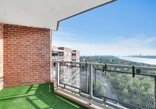 Photo 4 of Sale Pending at 5700 Arlington Ave #22R, Bronx, NY 10471 | MLS# RLS20069140 | Listing updated on 2026-03-16