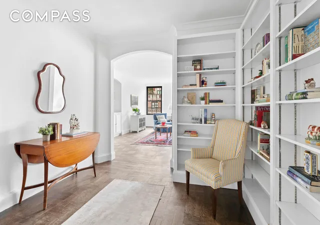 Listing Photo 5 - Condo for sale in building located at 55 E 72Nd St, New York City, NY 10021 - Unit #15S