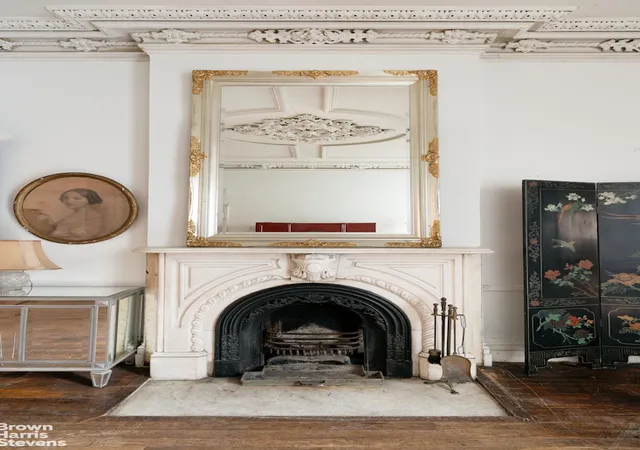 Photo 3 of Sale Pending at 258 W 12th Street, New York, NY 10014 | MLS# RLS20069271 | Listing updated on 2026-07-27