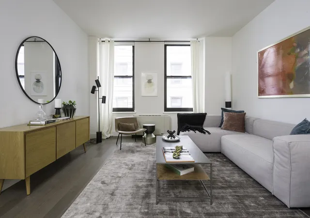 1st image of 25 Broad St #18O, New York, NY 10004 | MLS# RLS20069297