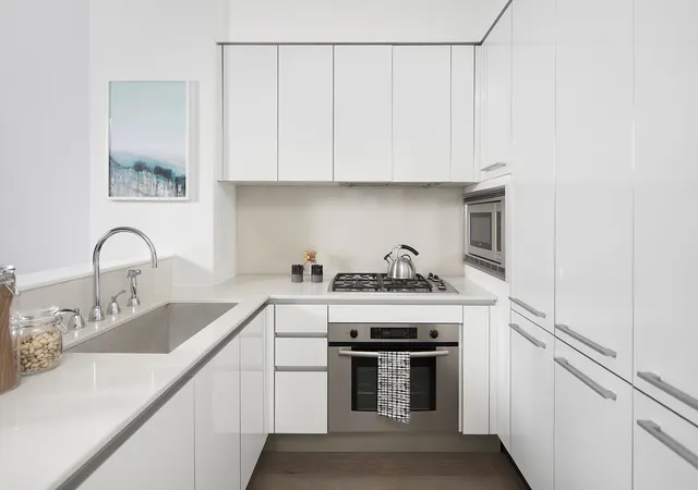 3rd image of 25 Broad St #18O, New York, NY 10004 | MLS# RLS20069297