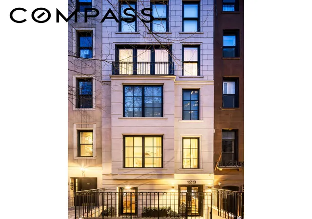 1st image of 123 E 61st St, New York, NY 10065 | MLS# RLS20069318