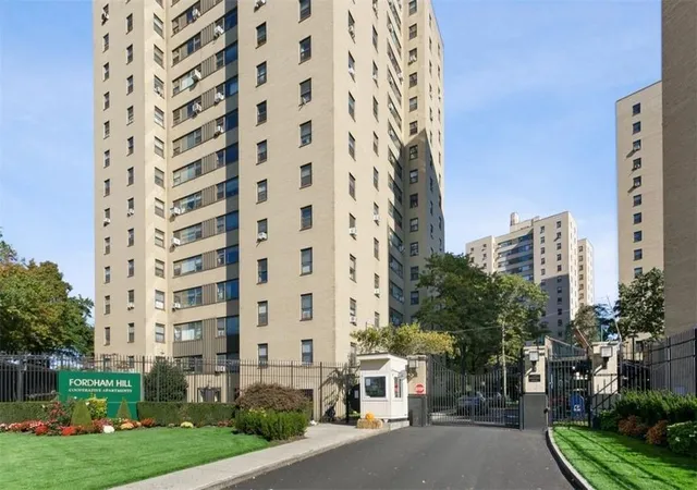 3rd image of 4 Fordham Hill Oval #16B, Bronx, NY 10468 | MLS# RLS20069377