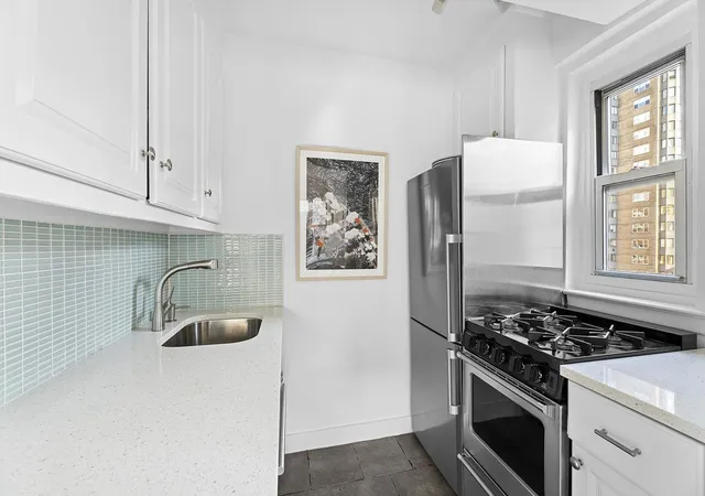 3rd image of 120 E 36Th St #9-G, New York City, NY 10016 | MLS# RLS20069452