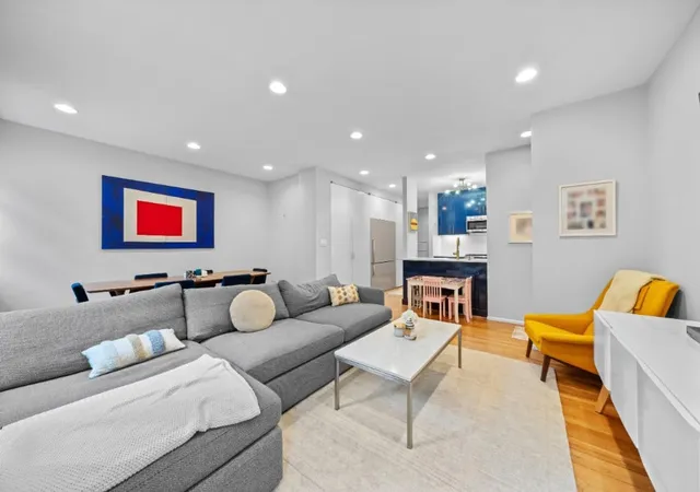 Photo 4 of Sale Pending at 315 W 99th Street #4B, New York, NY 10025 | MLS# RLS20069508 | Listing updated on 2026-05-13