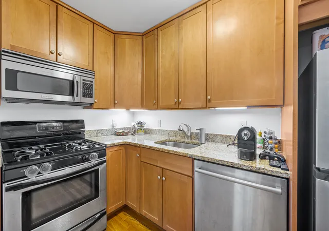 Homes for sale in New York City, NY | 69 E 130Th St, New York City, NY 10037