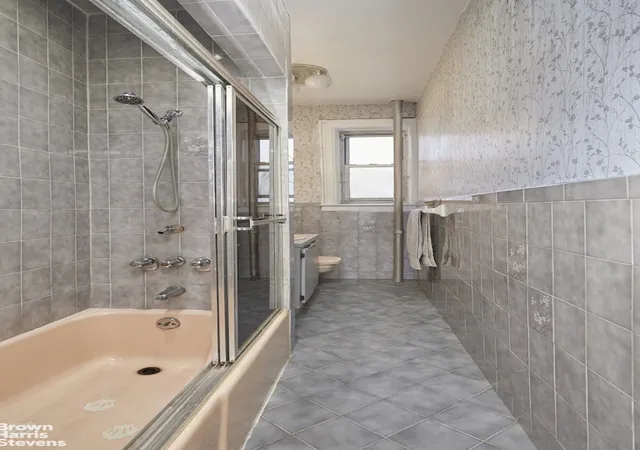 2nd image of 8015 6Th Ave, Brooklyn, NY 11209