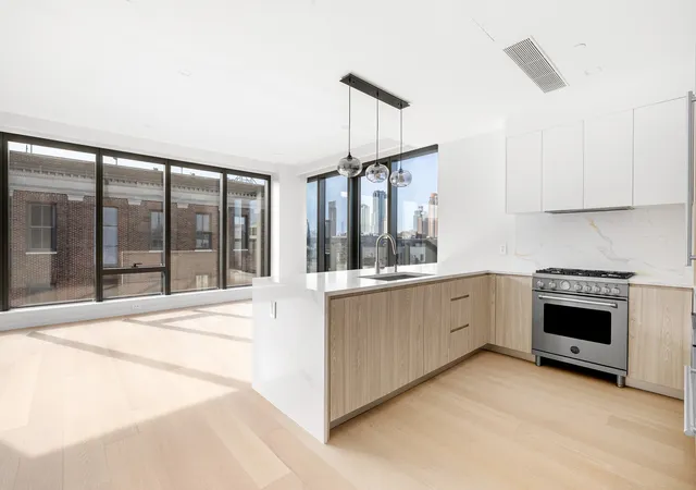 Photo 3 of Sale Pending at 11-36 45th Road #PH7B, New York City, NY 11101 | MLS# RLS20069717 | Listing updated on 2026-08-04