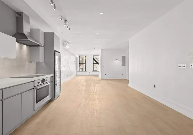 Photo 2 of Townhouse for sale at 410 W 47th Street, New York, NY 10036 | MLS# RLS20069795 | Listing updated on 2026-05-04