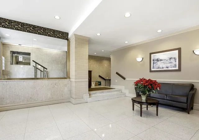 2nd image of 191 Willoughby St, New York City, NY 11201