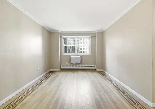 4th image of 191 Willoughby St, New York City, NY 11201