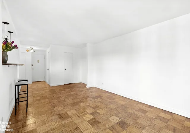 2nd image of 266 E Broadway, New York City, NY 10002