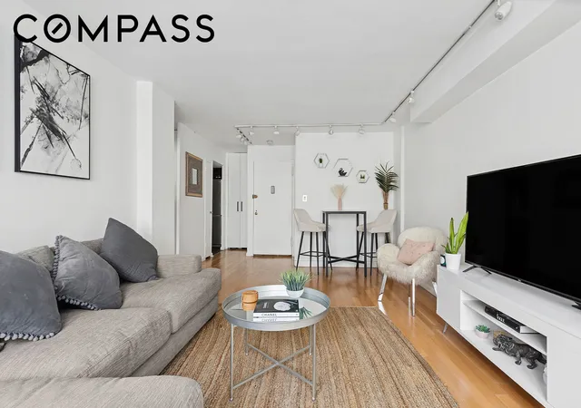 Homes for sale in New York City, NY | 220 E 57Th St #17G, New York City, NY 10022 | MLS# RLS20069374