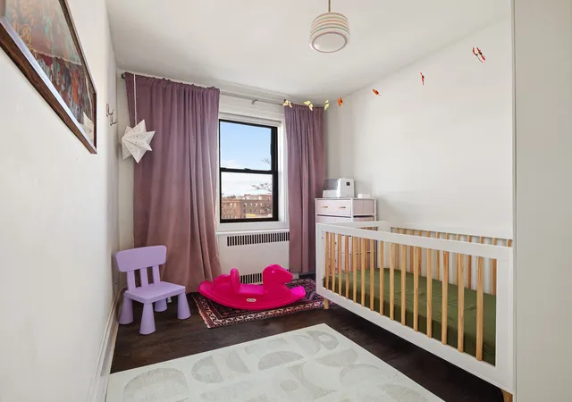 Photo 4 of House for sale at 192 E 8th Street #5A, Brooklyn, NY 11218 | MLS# RLS20070009 | Listing updated on 2026-04-12