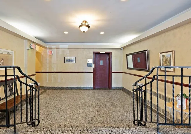 14th image of 201 E 238th St #2C, New York City, NY 10470 | MLS# RLS20070010