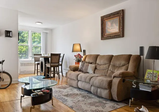 2nd image of 201 E 238th St #2C, New York City, NY 10470 | MLS# RLS20070010