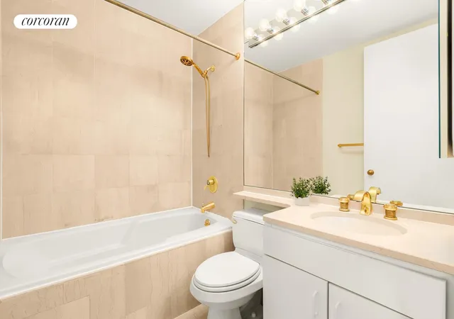 Photo 4 of House for sale at 21 S End Ave #PH1J, New York, NY 10280 | MLS# RLS20070030 | Listing updated on 2026-04-01