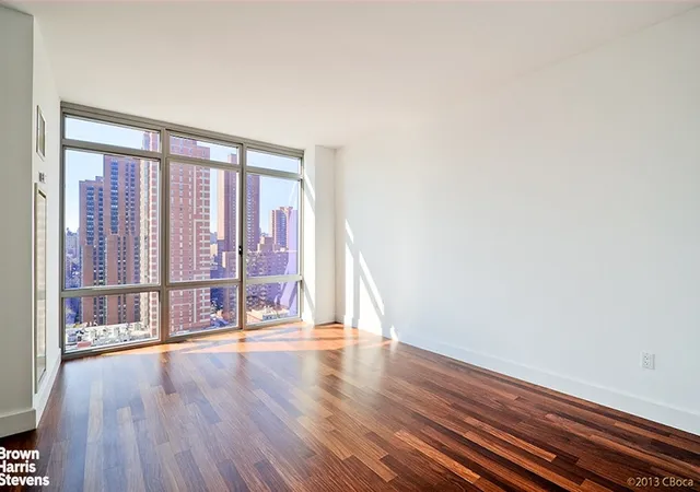 Photo 3 of Condo for sale at 333 E 91st Street #19D, New York, NY 10128 | MLS# RLS20070134 | Listing updated on 2026-07-23