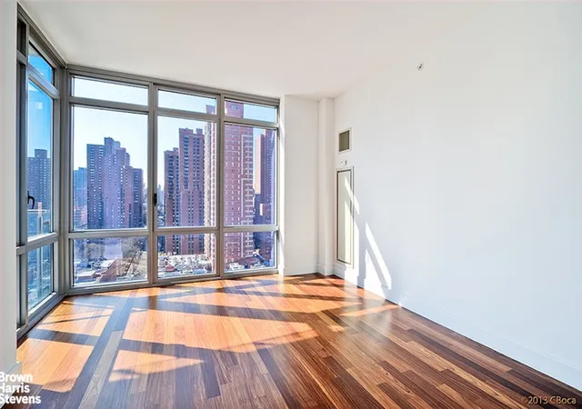 Photo 4 of House for sale at 333 E 91st Street #19D, New York, NY 10128 | MLS# RLS20070134 | Listing updated on 2026-07-23