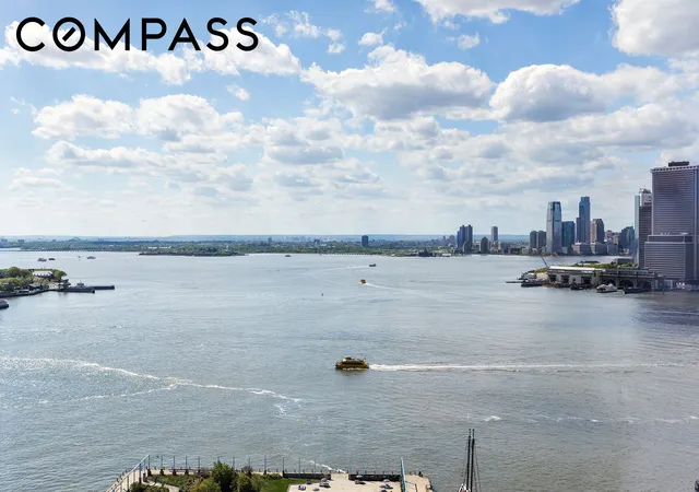 Homes for sale in New York City, NY | 50 Bridge Park Dr #26A, New York City, NY 11201 | MLS# RLS20070280