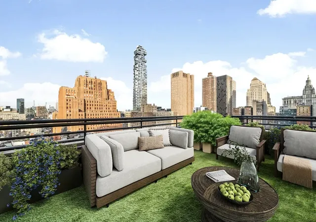Photo 3 of House for sale at 143 Reade St #PH1, New York, NY 10013 | MLS# RLS20070362 | Listing updated on 2026-02-04