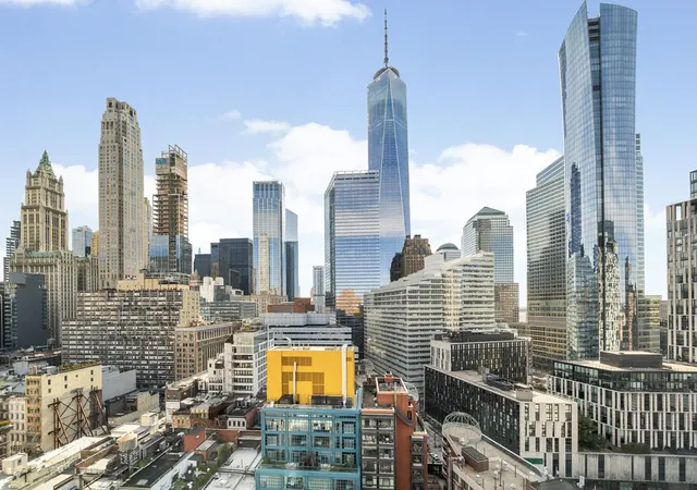 Photo 4 of House for sale at 143 Reade St #PH1, New York, NY 10013 | MLS# RLS20070362 | Listing updated on 2026-02-04